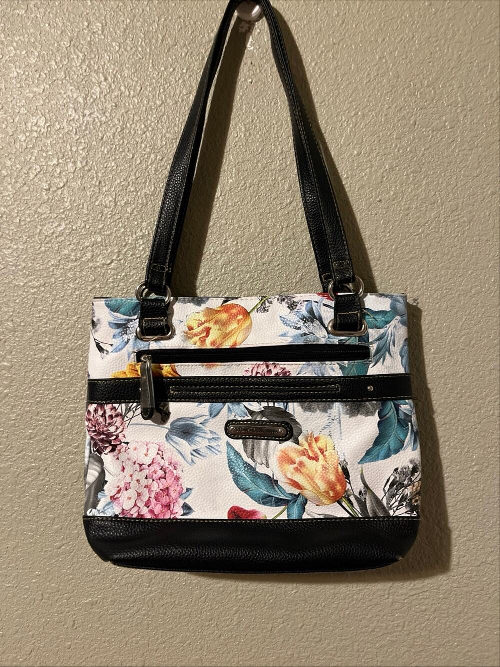 Stone Mountain women’s floral bag/purse